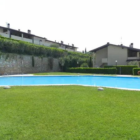 Perla Del Garda - Regarda Travel Apartment *