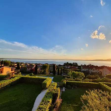Perla Del Garda - Regarda Travel Apartamento *