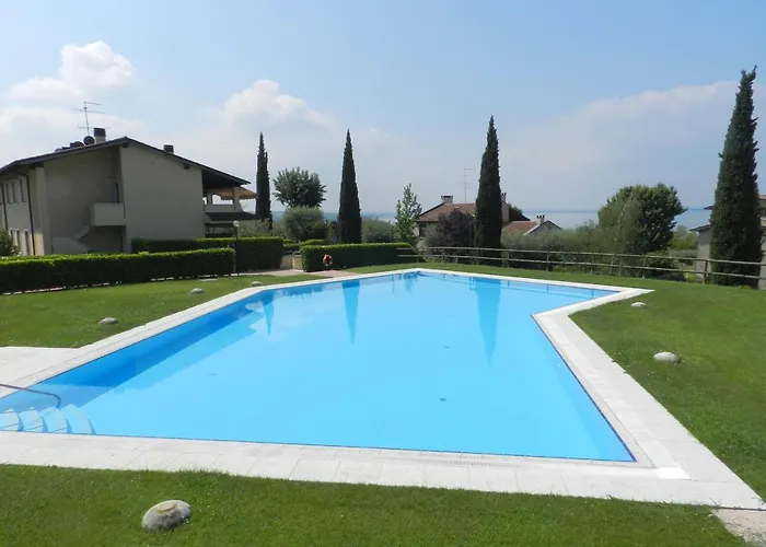 Perla Del Garda - Regarda Travel * ラツィーゼ